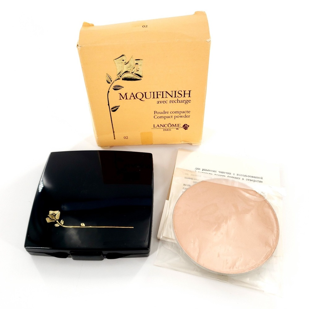 Vintage Lancome Paris Compact Maquifinish Powder MAT033